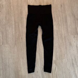 Set Active Black Leggings